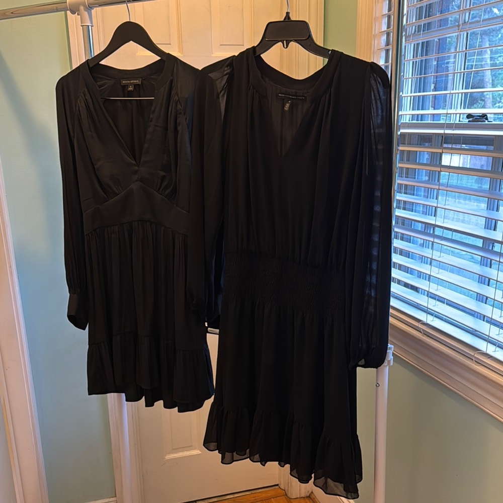 White House Black Market/Banana Republic Long Sleeve Sunmer Dress